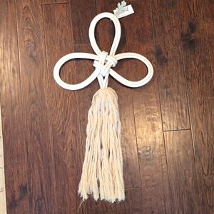 "Solidarity" Rope Fiber Wall Art - cream